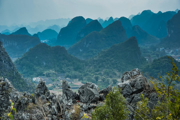 宁波机场离哪个高铁站近