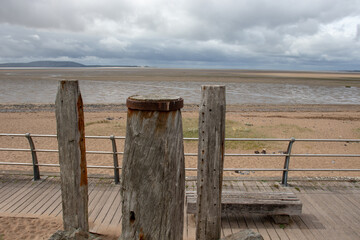 宁波机场离哪个高铁站近