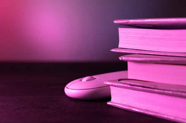 王牌电视怎么调出电视频道