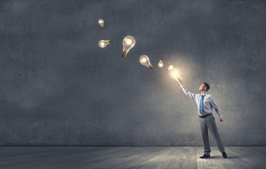 戌时出生的男孩命运 在戌时出生的男孩好吗